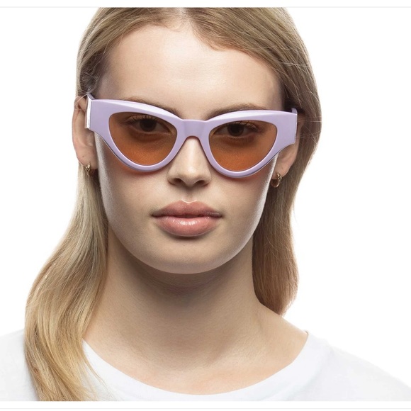 LES SPECS FANPLASTICO Cat Eye Orchid Lavender Women’s Sunglasses BRAND NEW - Picture 2 of 11